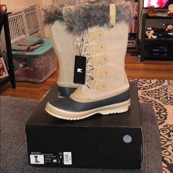 white sorel joan of arctic boots